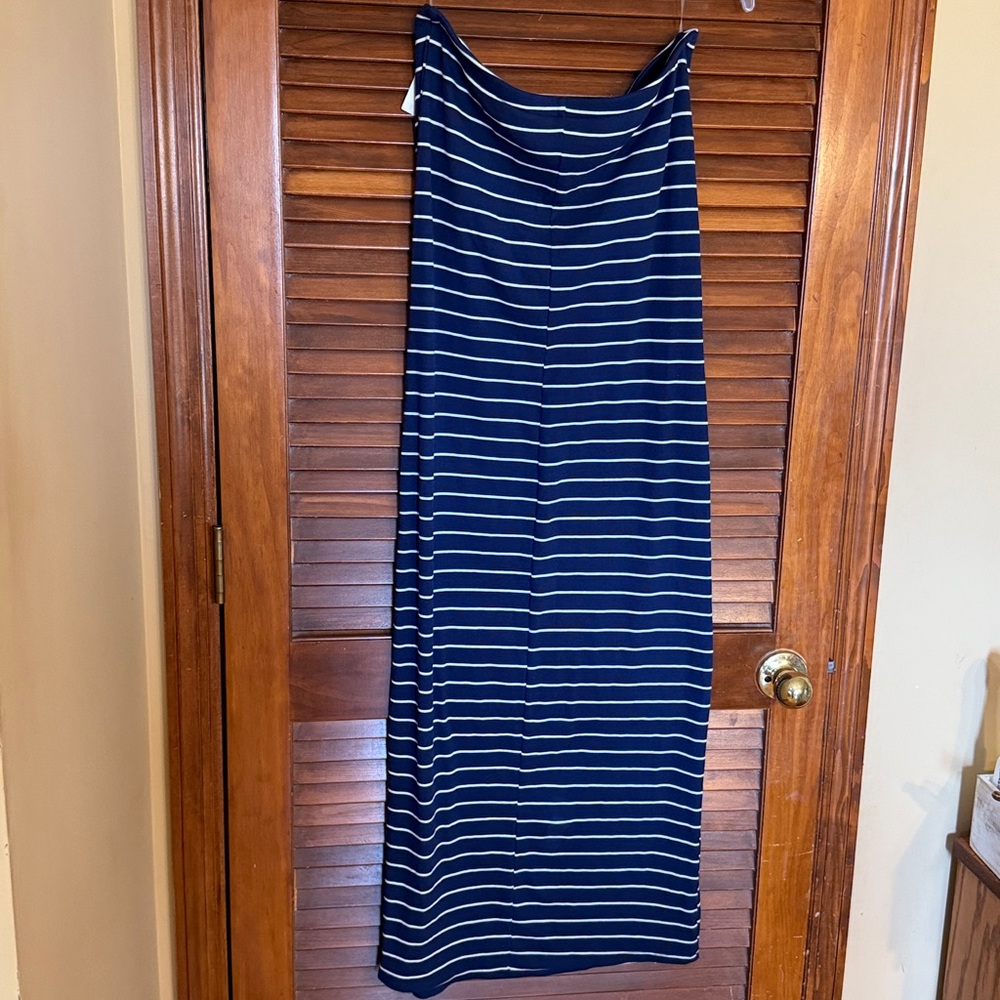 NEW Striped Strapless Dress - Picture 4 of 5